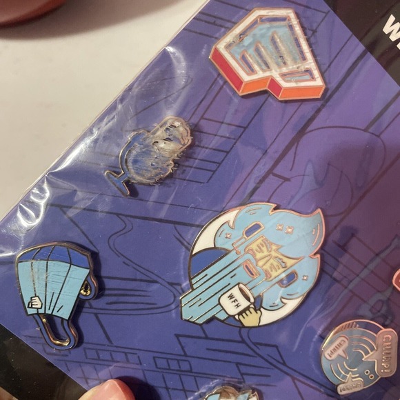 NEW Rare Exclusive Riot Games WFH Collection Pins - Picture 3 of 5
